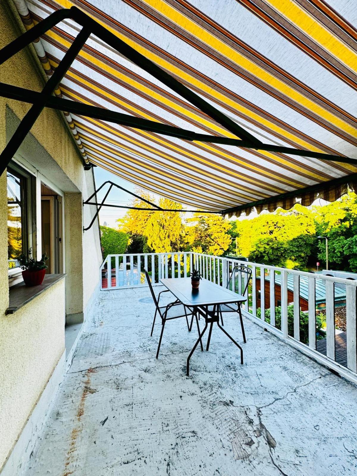 Spacious 6br Shared With Garden Near Danube For 16 Guests Vienne