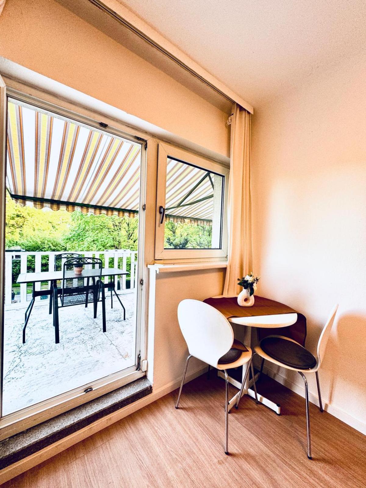 Spacious 6br Shared With Garden Near Danube For 16 Guests Appartement Vienne