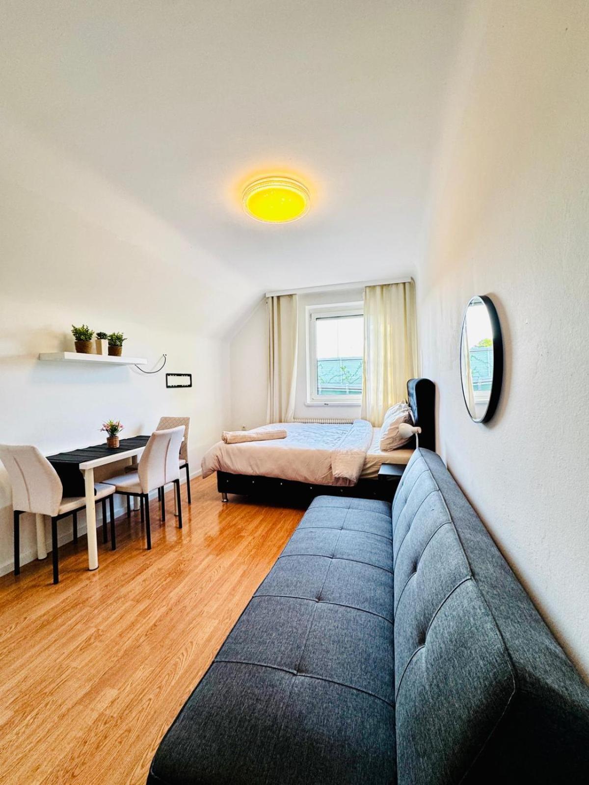 Appartement Spacious 6br Shared With Garden Near Danube For 16 Guests