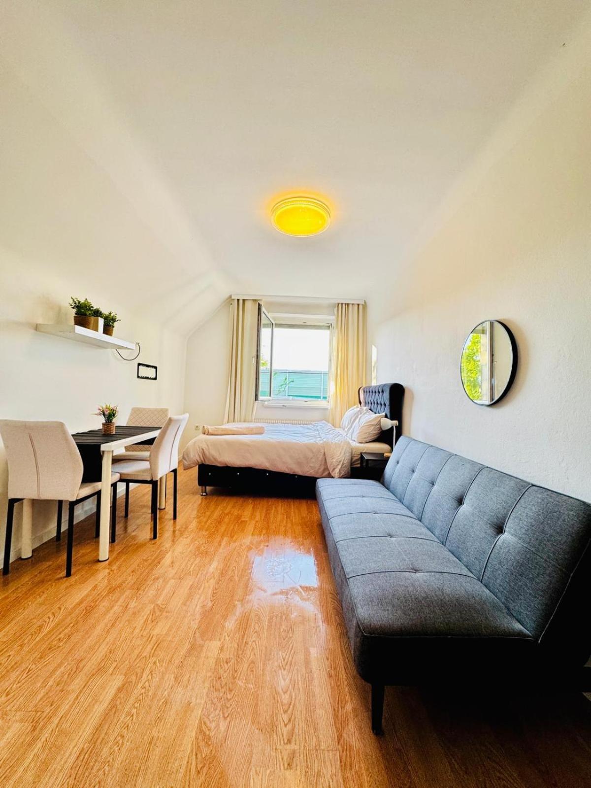 Spacious 6br Shared With Garden Near Danube For 16 Guests Appartement *