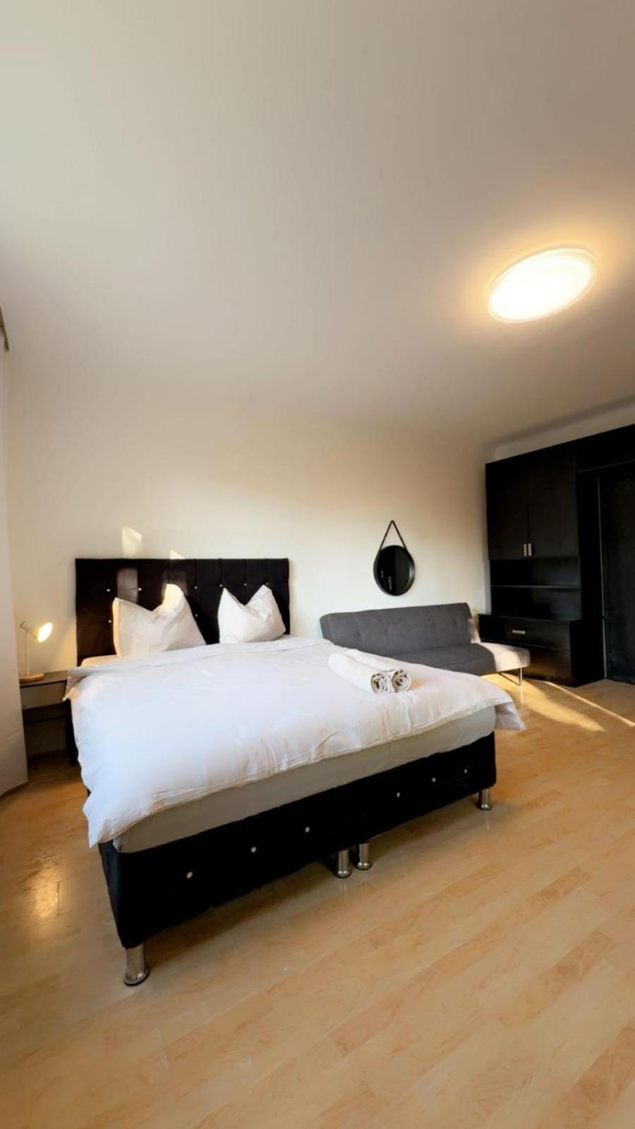 Spacious 6br Shared With Garden Near Danube For 16 Guests Vienne