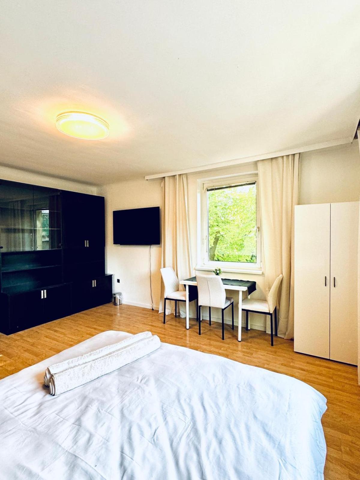 Appartement Spacious 6br Shared With Garden Near Danube For 16 Guests Vienne