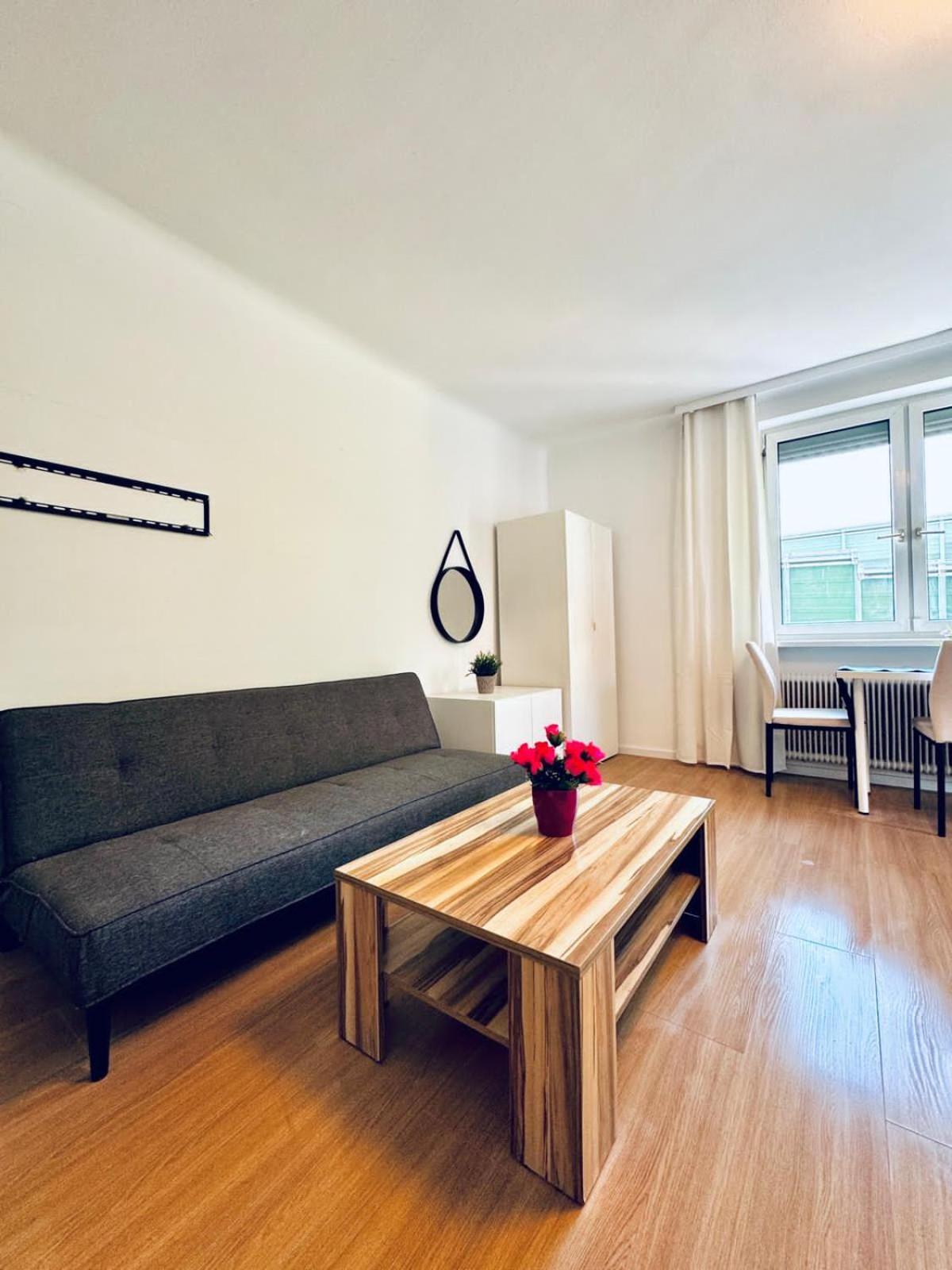 Appartement Spacious 6br Shared With Garden Near Danube For 16 Guests *