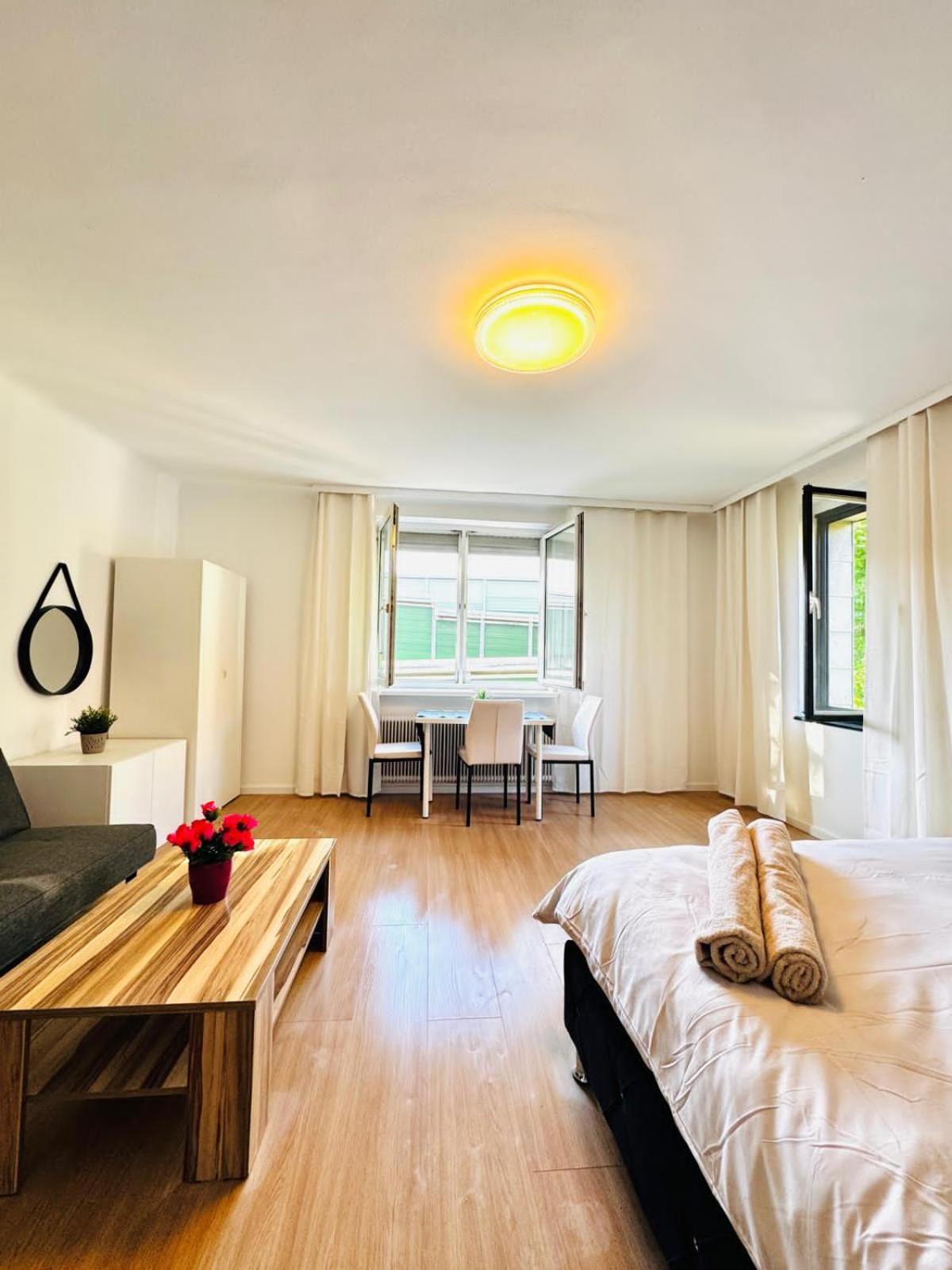 Appartement Spacious 6br Shared With Garden Near Danube For 16 Guests Vienne